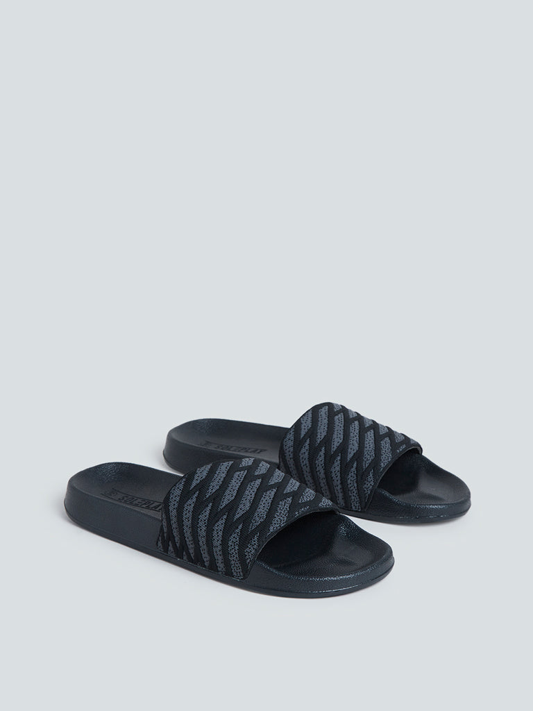 SOLEPLAY Black Geometrical Pattern Slides